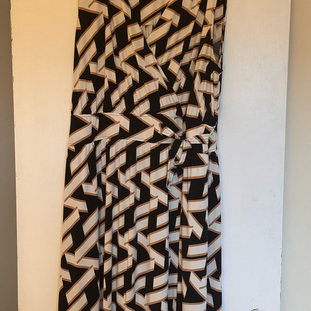 Geometric Black and White Wrap Dress